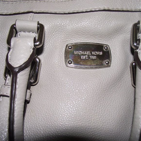 Two Purses  1-MICHAEL-KORS EST-1981  & 1-ROSETTI - Picture 7 of 8